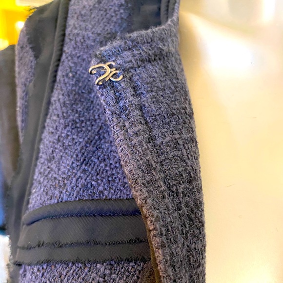 Elizabeth and James Jacket - Picture 9 of 12